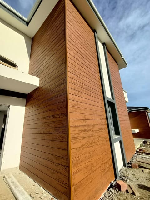 Ahşap Görünümlü Fibercement Kaplama — Kocaeli Betopan